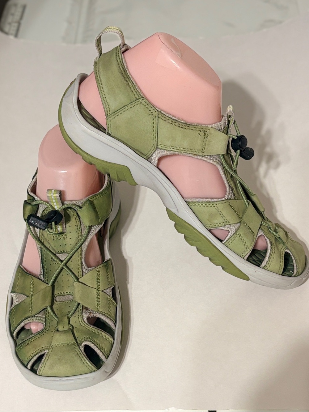 Privo Womens Shoes Size 9 Green 76110 Water Hiking Outdoor Athleisure Gorpcore